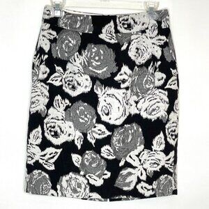 Banana Republic Black Gray White Floral Fully Lined Pencil Skirt Size 2P